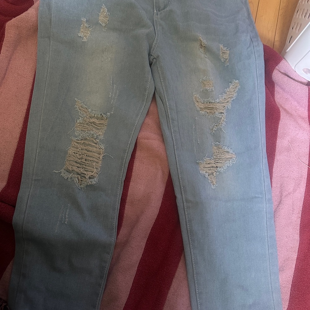 Distressed Light Blue Women Jeans 2XL runs small